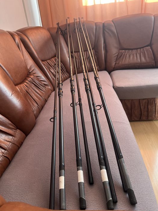 Vand 4 lansete Fl tournament carp 3.90