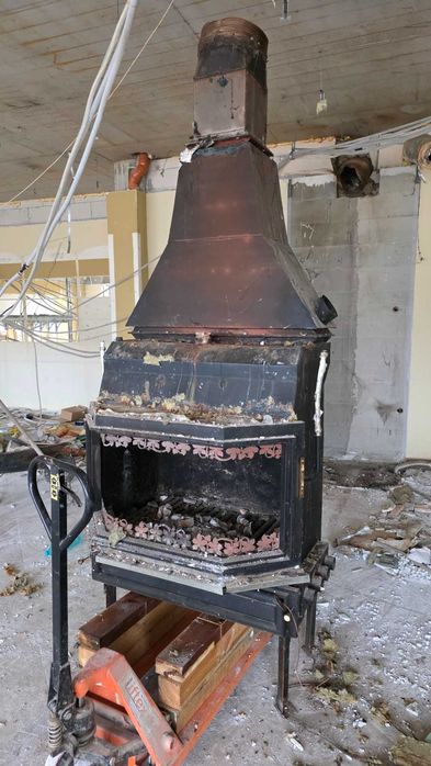 Продавам Камина с водна риза втора употреба