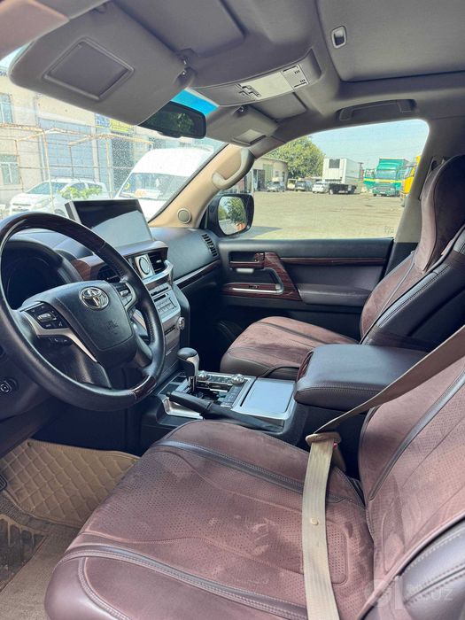 Toyota Land Cruiser 200 haydovchi bilan | VIP transfer | To'y | Kortej