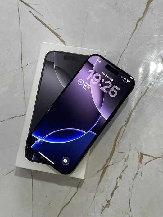 Продам iPhone 16 Pro айфон 16 про