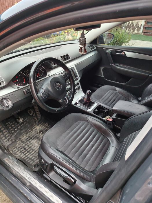 VOLKSWAGEN Passat 2013 — imagine 3
