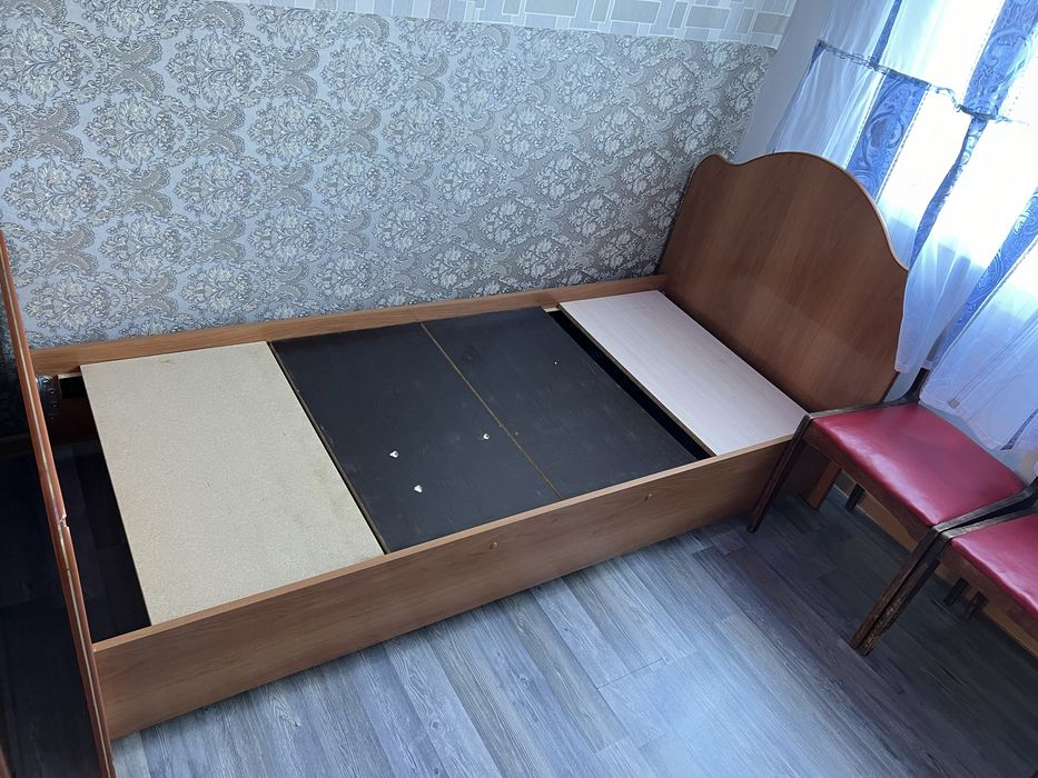 Кровати без матрасов