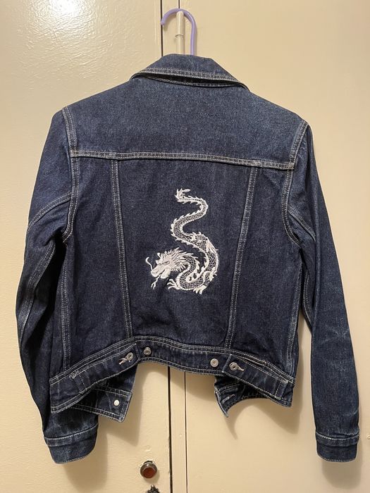 Geaca de blugi deosebita