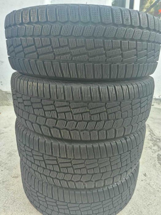 215/60R16 Viati j