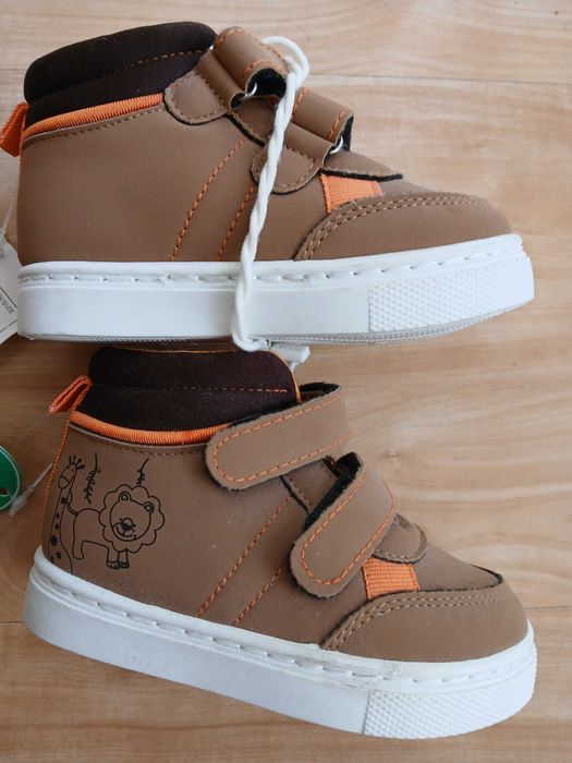 Детски есенно-зимни обувки