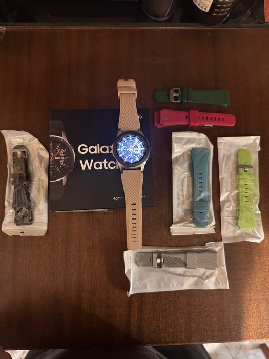 Samsung смарт часовник