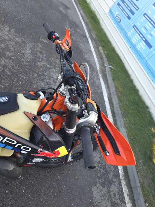 Ktm 300 tpi înmatriculat.