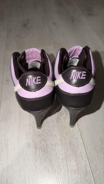 Ботильоны кроссовки Nike