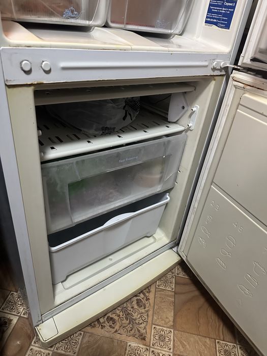 Холодильник (ibdesit)