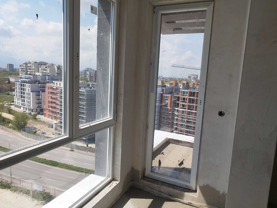 Продава се Тристаен апартамент в Пловдив, Гагарин - 126 кв.м за 1191 €/кв.м - Снимка #8
