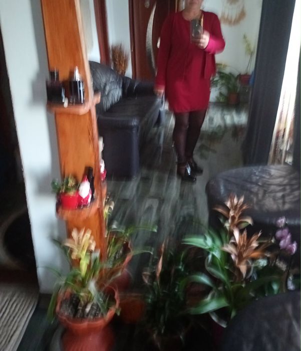 Rochita si sacou culoare grena marimea xl