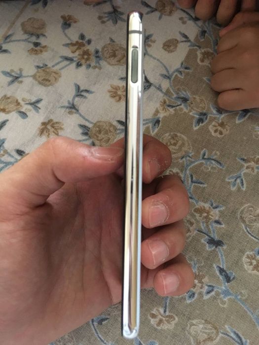 Samsung S10E 6/128gb ideal