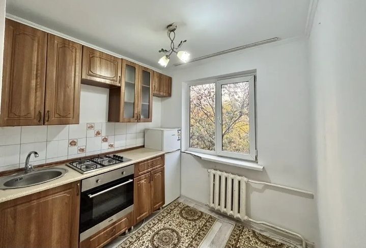 Продаётся 2х комнатная квартира