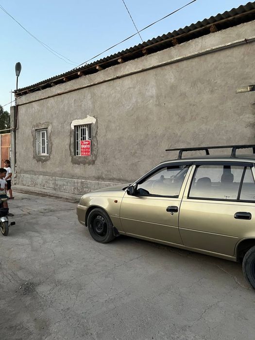 Продается дом 6 соток в Юкоричирчикском районе3-4 км от Янги Узбекиста