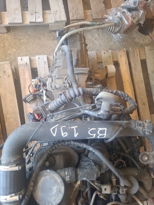 Vând motor passat b5 1.9 2000 90 cp Avem TOATĂ GAMA VOLSKWAGEN: golf 5 golf 6 b5 b6 b7 Touareg Touran passat cc crafter toate codurile motor