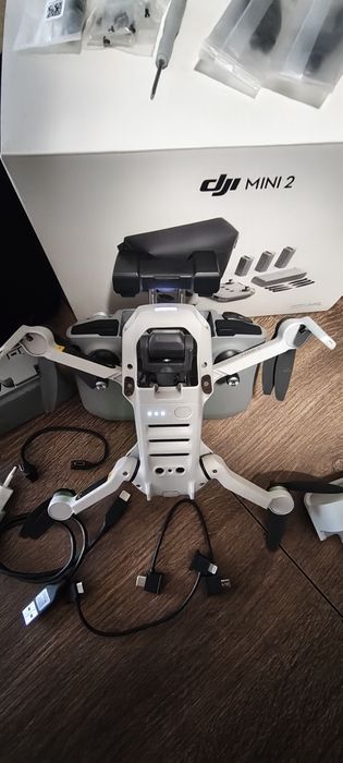 DJI Mini 2 Fly More Combo 249 gr
