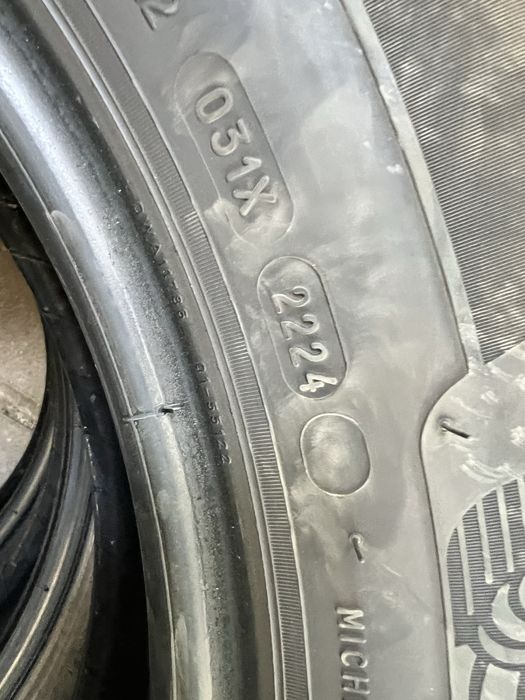 4бр всесезонни гуми 215-65-17