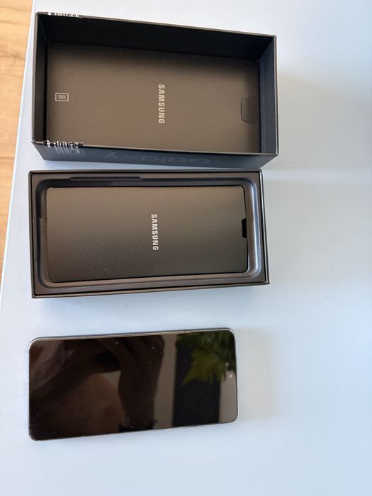 Telefon Samsung S21 128GB (550 RON ultimul pret)