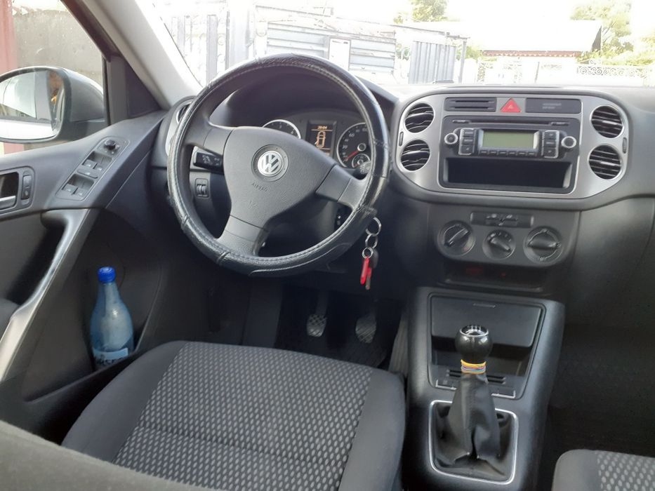 VOLKSWAGEN Tiguan 2009 — imagine 3