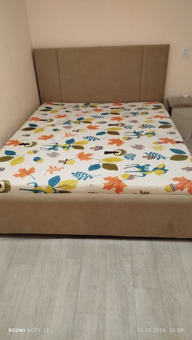 Спальняя кровать.