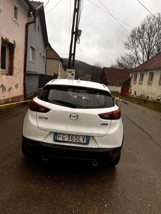 Vine mazda 14 duzel 6000€ neg 2016 matriculata in2019 detali in pv