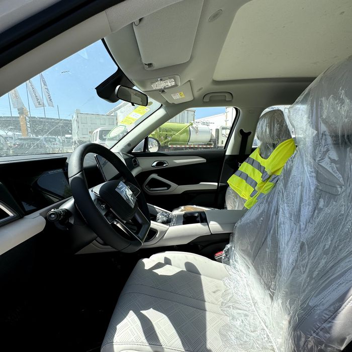 BYD yuan up dop opsiya