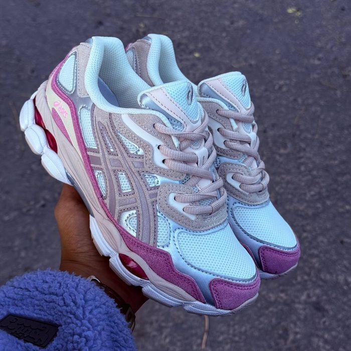 Asics Tokyo  .  .