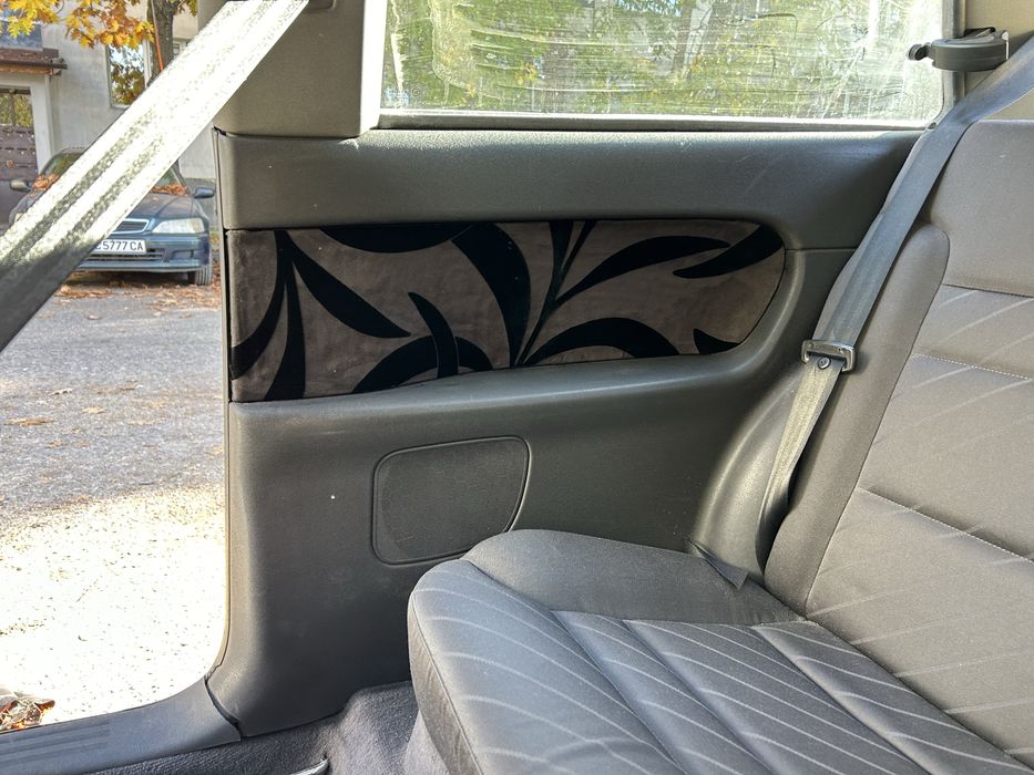 Ауди а 3 /  1,6 газ/бензин