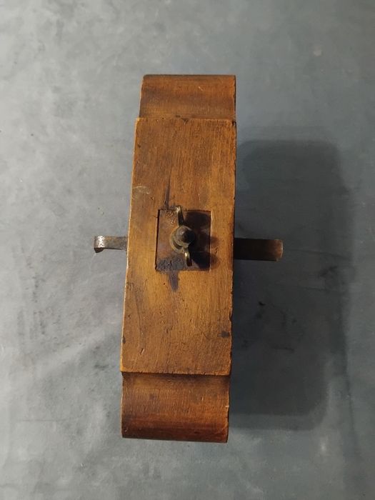 Două rindele deosebite pentru cant.