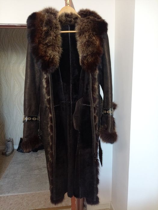 Продается дубленка