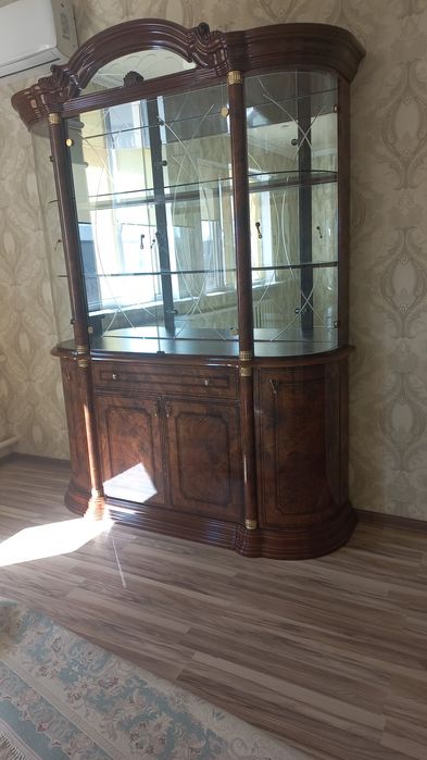 Стенка для зала  б/у