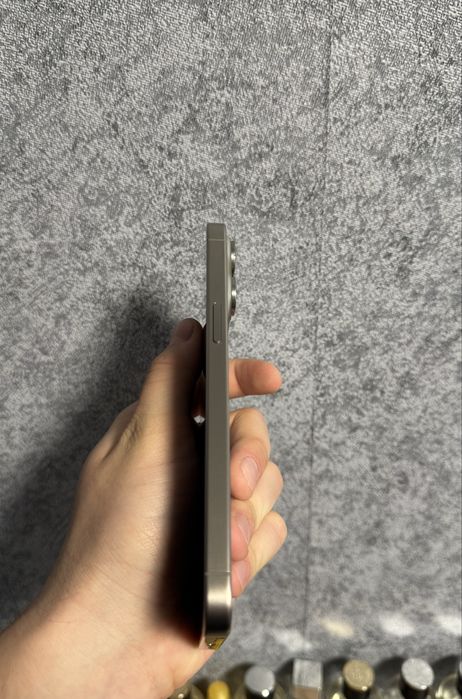 iPhone 15 Pro Max 256gb, 88%