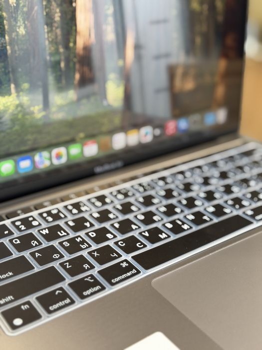 MacBook Air M1 / PhoneLab