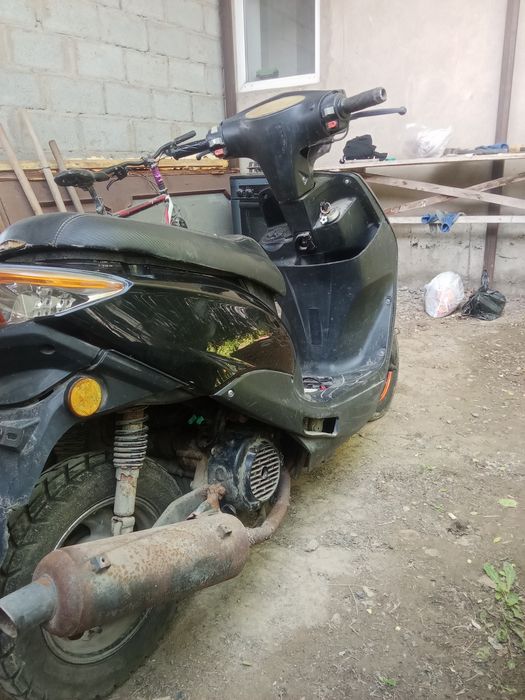 Продам мопед Алмотор на запчясти