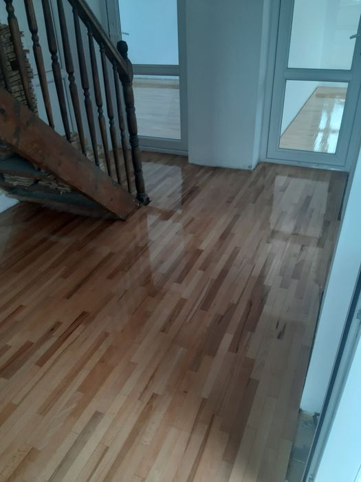 Rașchetat parchet masiv și montaj