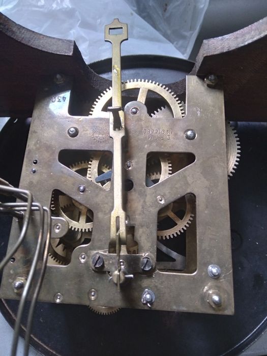 Ceas cu pendul D.R.G.M anii 1925-1930