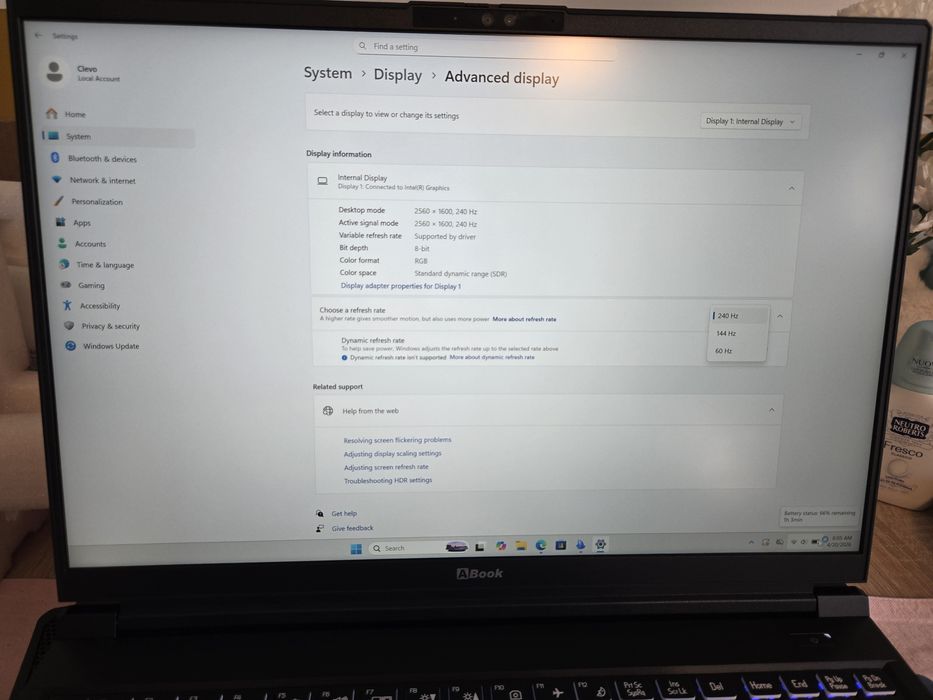 Laptop CLEVO X560WNR-G /  Rtx 5070ti  / ultra 9 275hx / 32 gb ram/