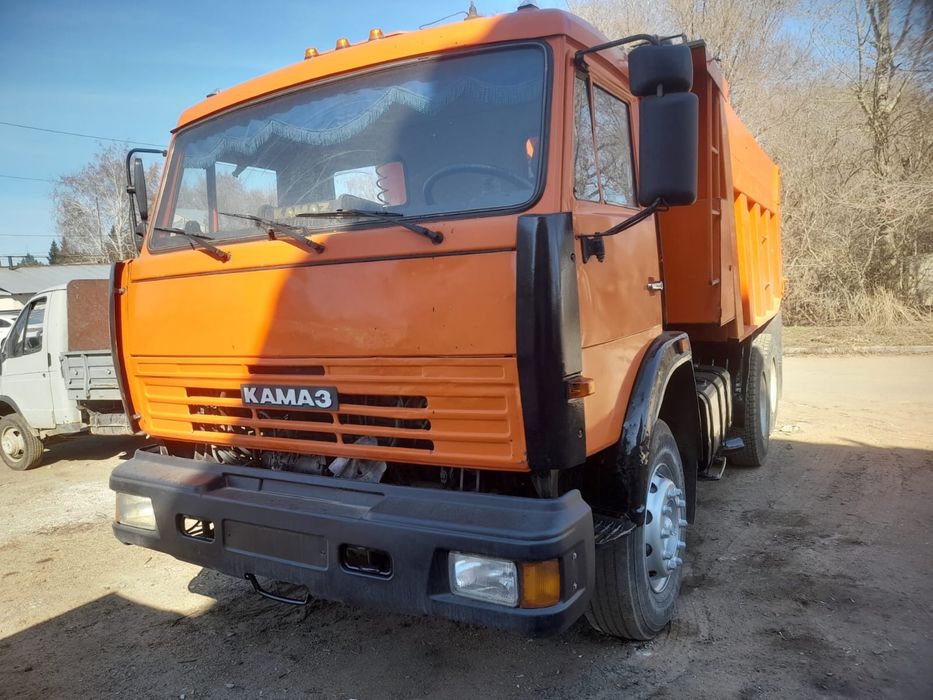 Камаз оранжевый