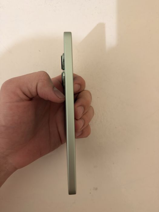 Redmi Note 13 (6/128 GB) vashe ideal telfon umuman aybi yoq !!!