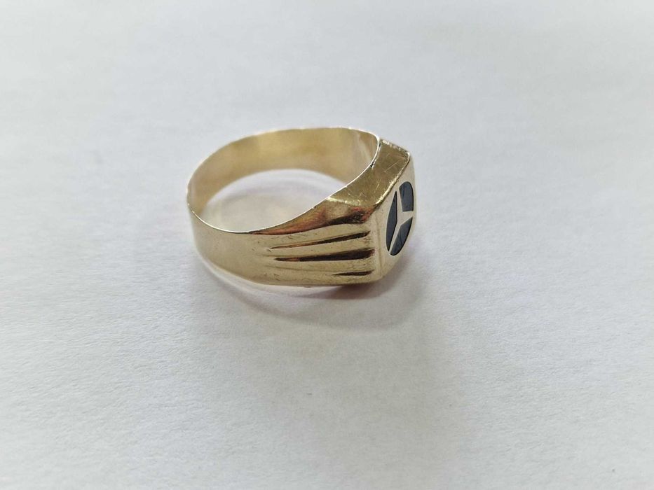 Мъжки златен пръстен 14К 585 / 3,81 гр.