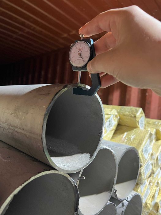 Bezshovny Nerjaveyka Truba Kenga Asartimentda Optim Narxlarda 304marka