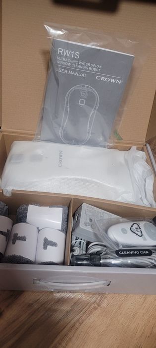 Уред за почистване на прозорци Crown RW1S Window