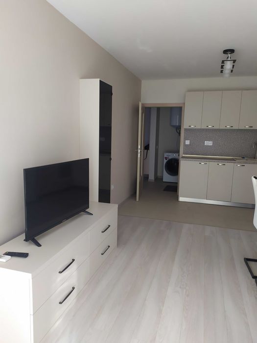 Дава се под наем Двустаен апартамент в Пловдив, Тракия - 67 кв.м за 459 € - Снимка #1