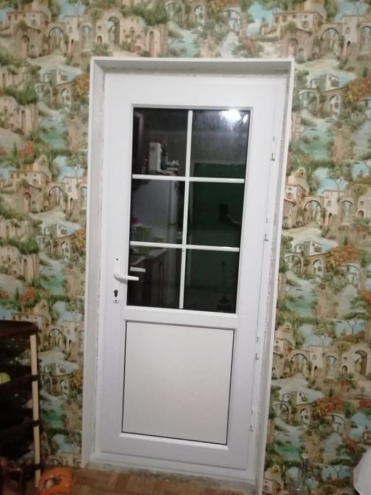 Пластиковые окна, балконы, двери.