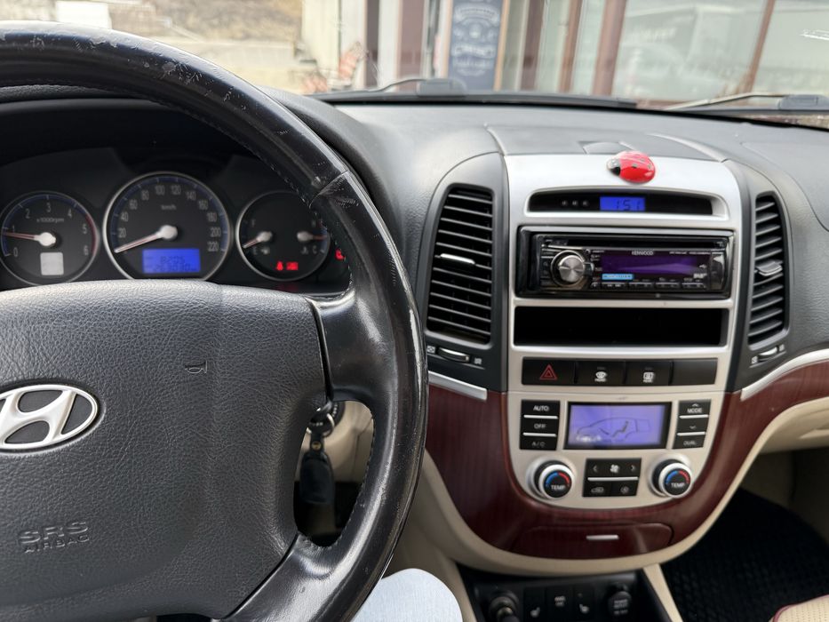 Vand schimb cu atv hyundai santa fe  4x4  cutie manuala