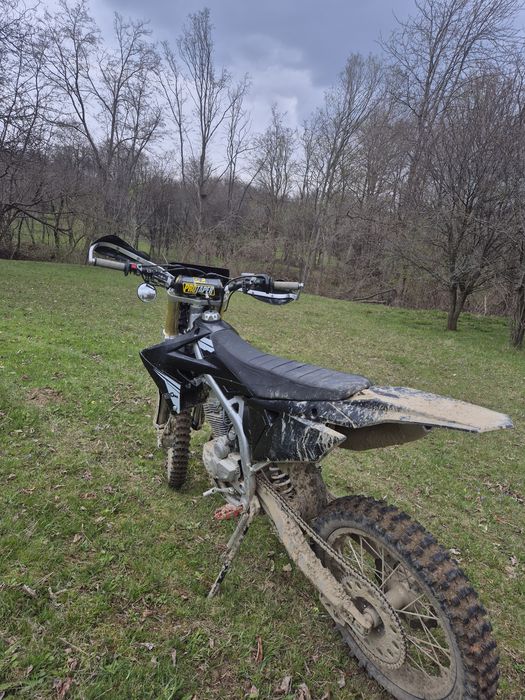 ‼️Se vinde cross 300cc Mzk‼️(nu barton,alfarad,kxd,etc)