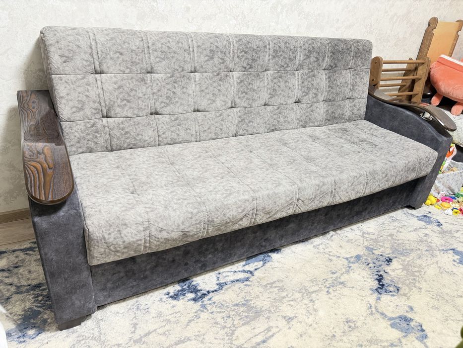 Диван и 2 кресла (раскладной, с ящиками для хранения)