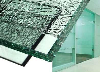 Обслуживание стеклянных дверей, перегородок. Вернём идеальный вид!