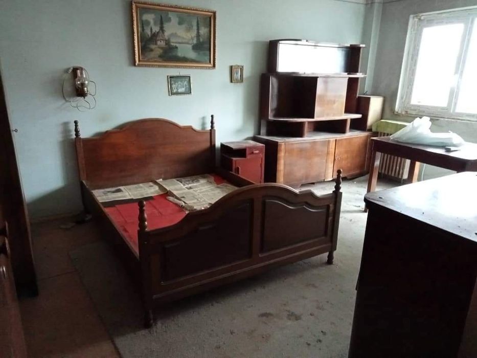 Debarasari apartamente mobila veche moloz brasov