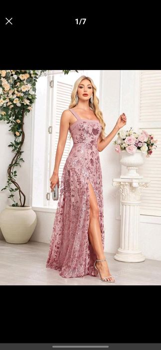 Vând rochii de ocazie